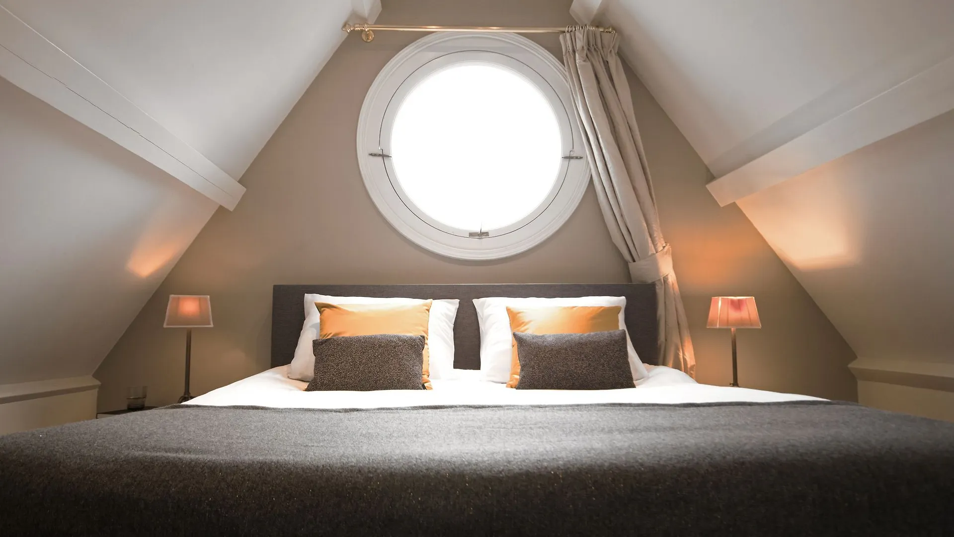 Apartment Amsterdam Canal Suites